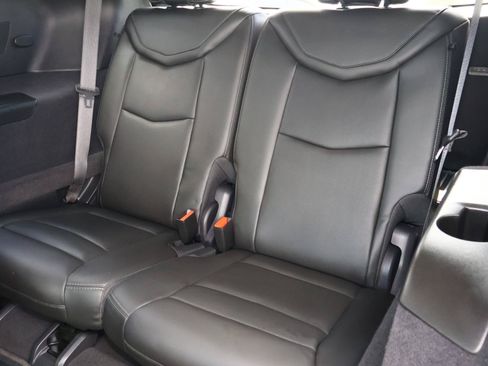 Certified 2025 Cadillac XT6 Premium Luxury w/ LPO, Floor Liner Package FWD image 27