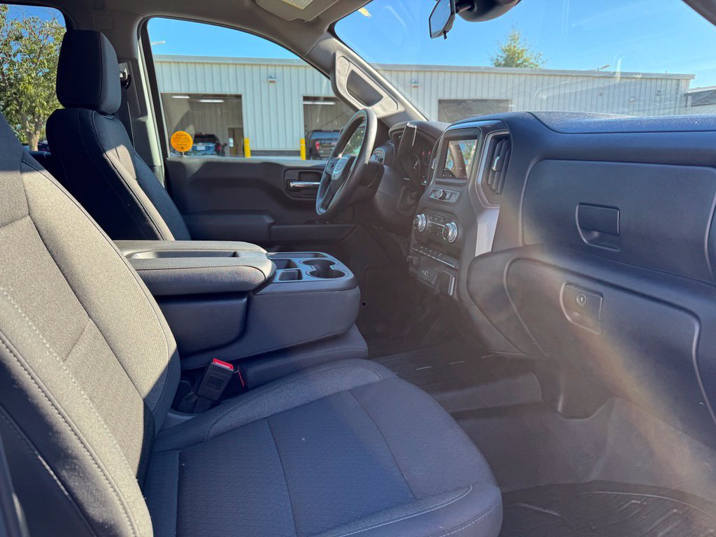 Used 2024 GMC Sierra 1500 Pro w/ Graphite Edition AWD/4WD image 11