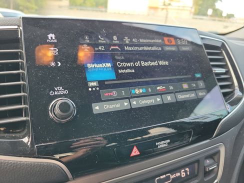 Used 2021 Honda Pilot EX-L image 25