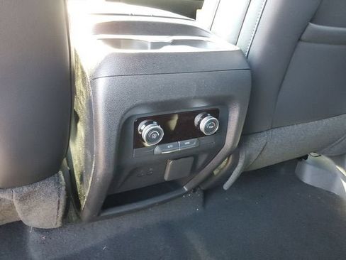New 2026 Buick Enclave Preferred w/ Power Package FWD image 16