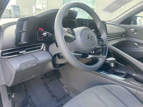 Certified 2023 Hyundai Elantra SEL image 14