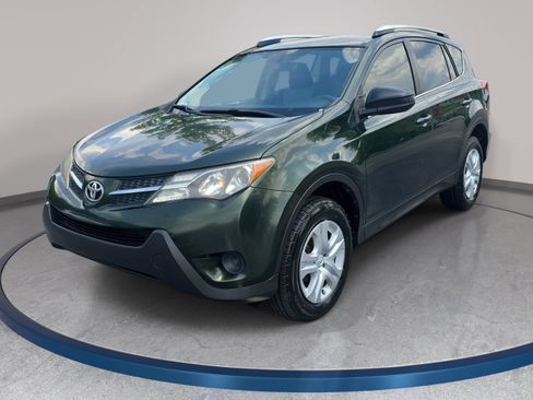 Used 2013 Toyota RAV4 LE FWD image 1