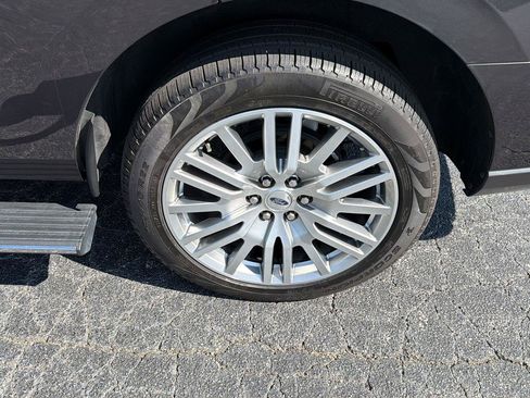 Used 2024 Ford Expedition Limited RWD image 42