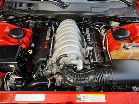 Used 2008 Dodge Challenger SRT8 image 31