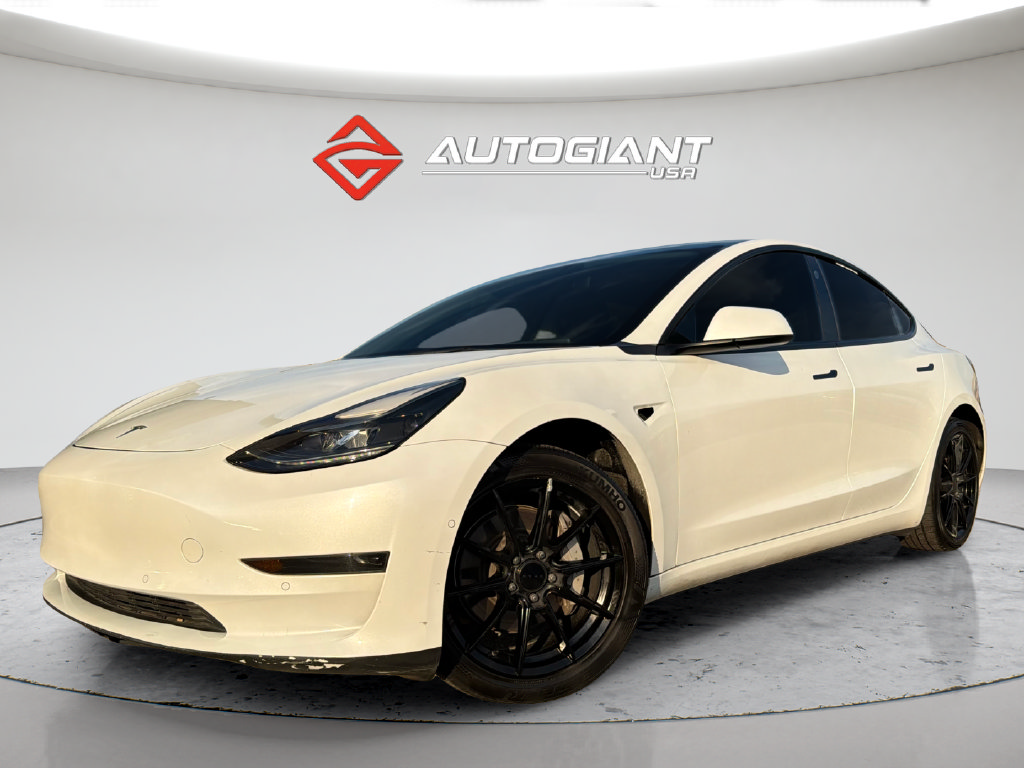 Used 2021 Tesla Model 3 Standard Range Plus RWD image 3