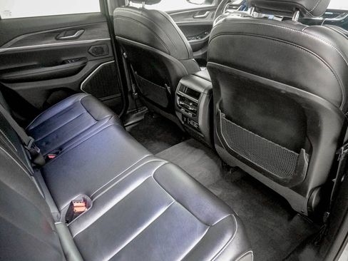 Used 2022 Jeep Grand Cherokee Limited 4xe AWD/4WD image 35