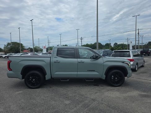 Used 2026 Toyota Tundra Limited AWD/4WD image 4