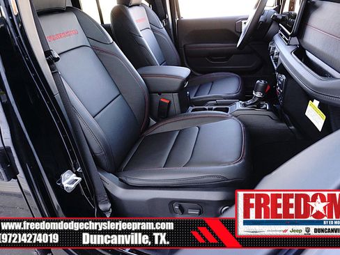 New 2026 Jeep Wrangler Unlimited Rubicon image 15