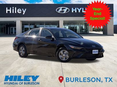 New 2026 Hyundai Elantra SE