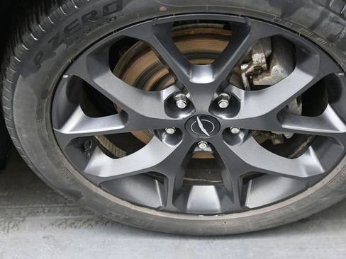 Used 2023 Chrysler Pacifica Touring-L w/ S Appearance Package FWD image 30