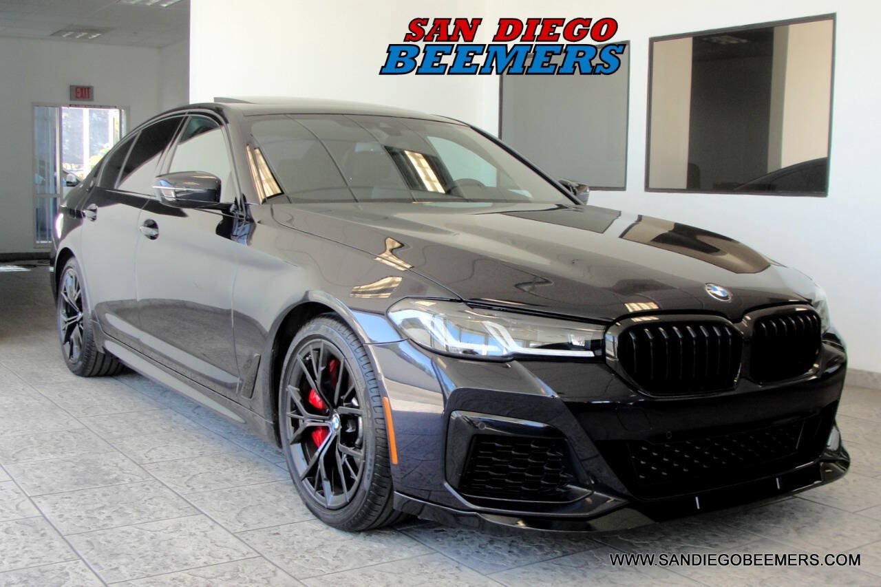 Used 2023 BMW 540i w/ M Sport Package RWD image 4