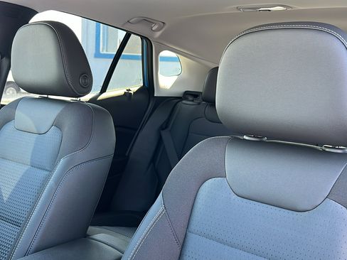 New 2026 Chevrolet Trax LT w/ Sunroof Package image 18