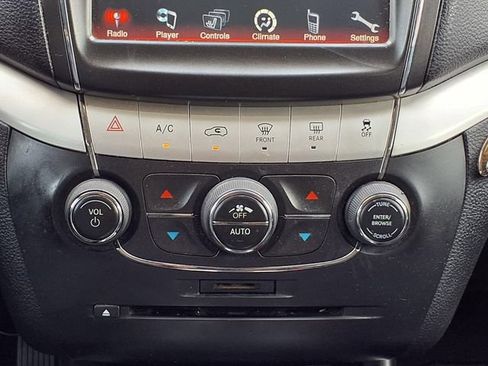 Used 2019 Dodge Journey GT w/ Driver Convenience Group AWD/4WD image 16