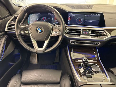 Used 2023 BMW X5 sDrive40i w/ Premium Package image 30