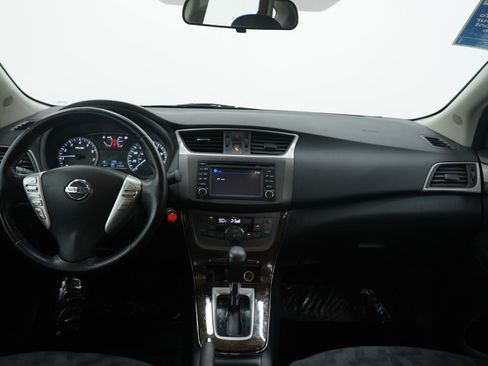 Used 2013 Nissan Sentra SL w/ Navigation Pkg image 13