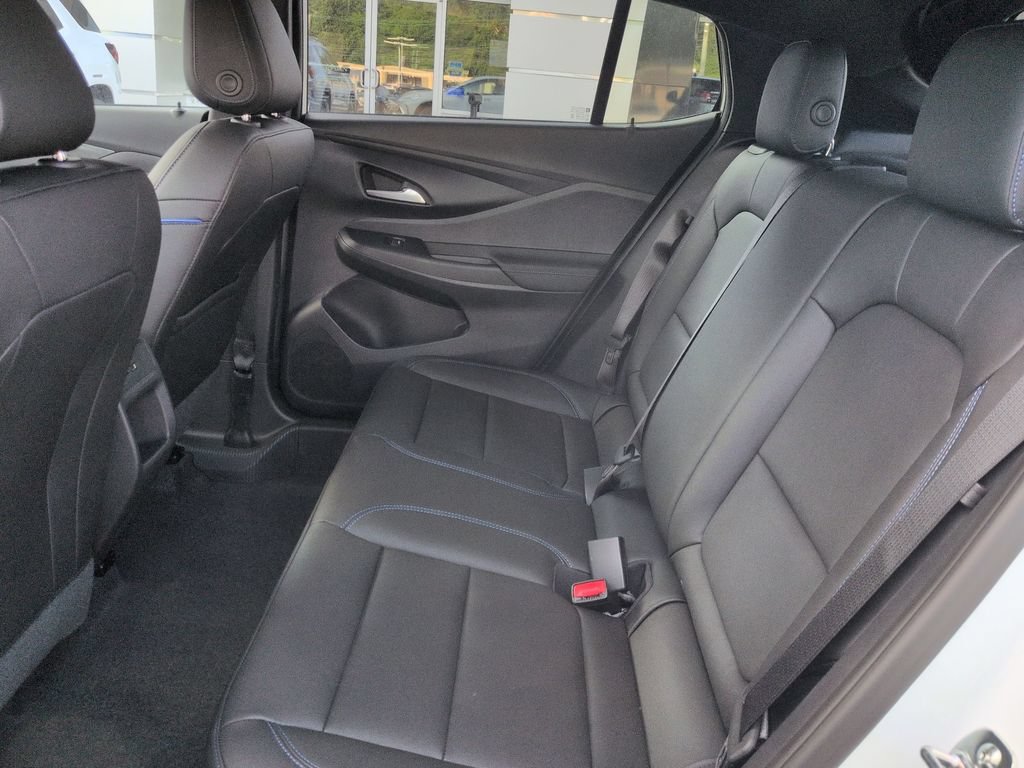 New 2026 Buick Envista Sport Touring w/ Convenience I Package FWD image 15