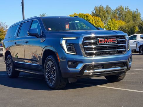 New 2026 GMC Yukon XL Elevation image 5