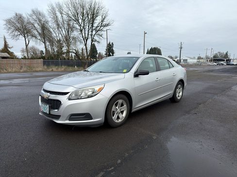 Used 2015 Chevrolet Malibu LS w/ Protection Package image 4