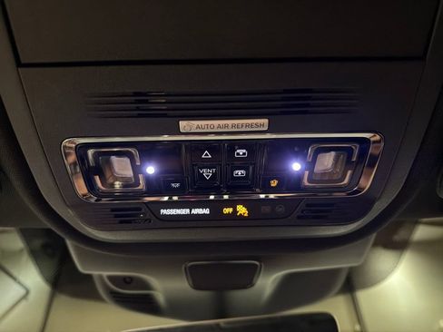 Used 2023 Lincoln Aviator Reserve w/ Equipment Group 201A AWD/4WD image 27