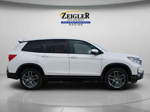 Used 2023 Honda Passport EX-L image 9