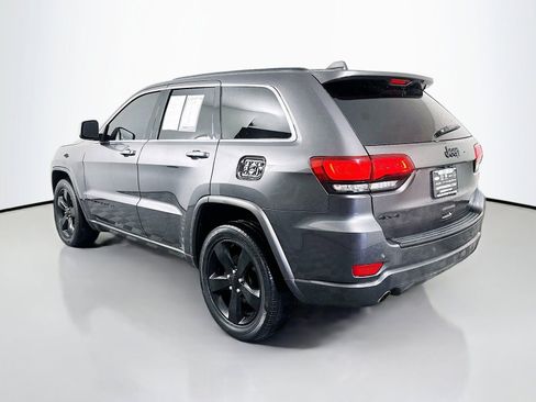 Used 2015 Jeep Grand Cherokee Altitude AWD/4WD image 5