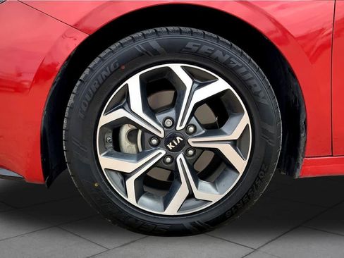 Used 2020 Kia Forte LXS image 9