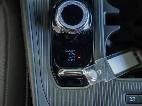 New 2026 Jeep Cherokee Laredo AWD/4WD image 25