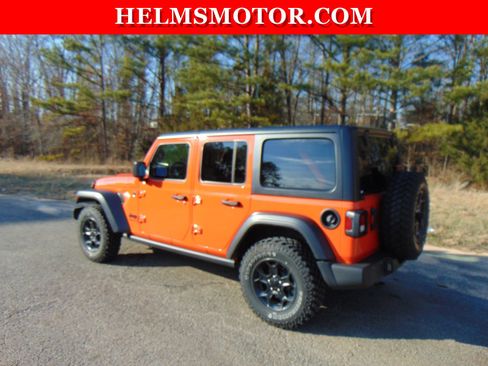 Used 2023 Jeep Wrangler Willys image 7