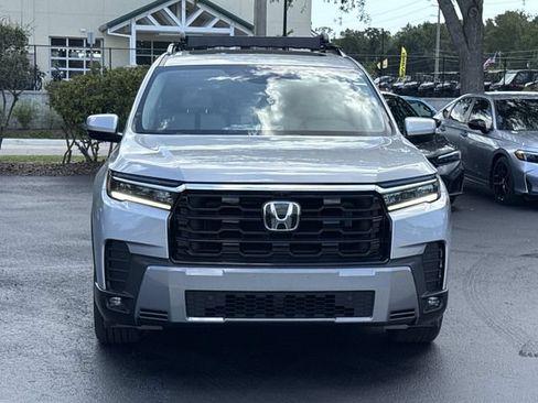 New 2026 Honda Pilot Touring image 4
