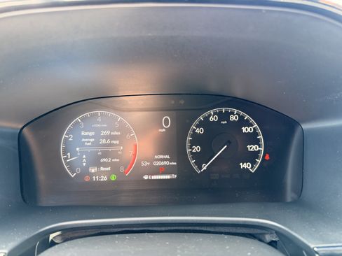 Used 2024 Honda CR-V EX image 18