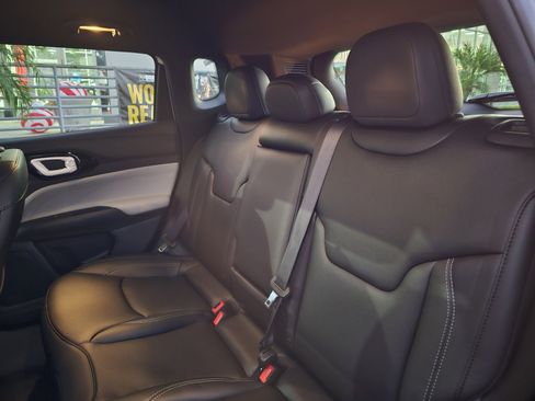 New 2026 Jeep Compass Limited image 24