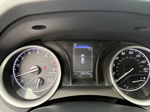 Used 2023 Toyota Camry LE FWD image 10