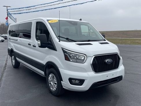 Used 2023 Ford Transit 350 XLT image 11