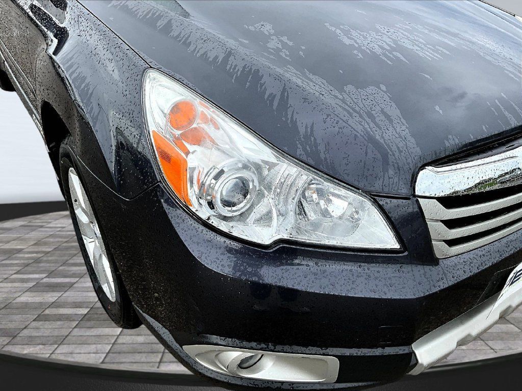 Used 2012 Subaru Outback 2.5i Limited w/ Moonroof Pkg AWD/4WD image 34