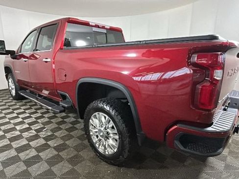 Used 2020 Chevrolet Silverado 2500 High Country w/ Z71 Off-Road Package AWD/4WD image 4