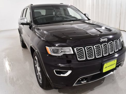 Used 2020 Jeep Grand Cherokee Overland AWD/4WD image 4