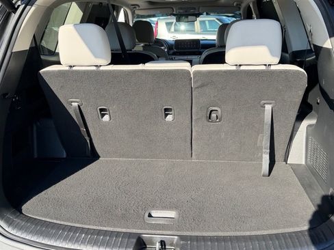 Used 2022 Kia Telluride EX w/ EX Premium Package image 25