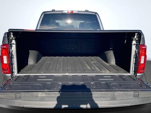 Used 2023 Ford F150 XLT w/ Trailer Tow Package image 7