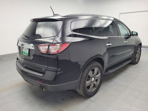 Used 2017 Chevrolet Traverse LT FWD image 9