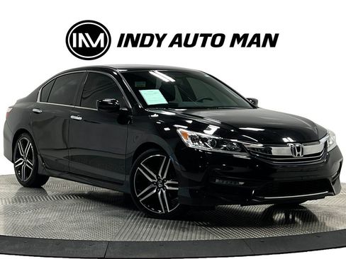 Used 2017 Honda Accord Sport Special Edition image 2