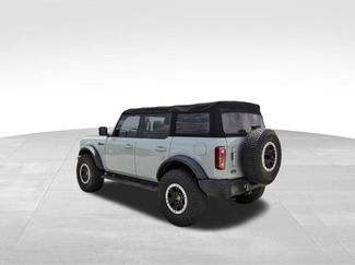 Used 2021 Ford Bronco Outer Banks w/ Sasquatch Package AWD/4WD video 3