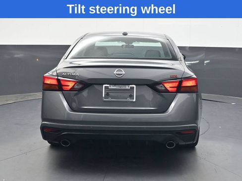 Used 2025 Nissan Altima 2.5 SR FWD image 5