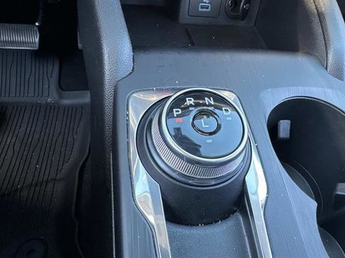 Used 2022 Ford Escape SEL image 23