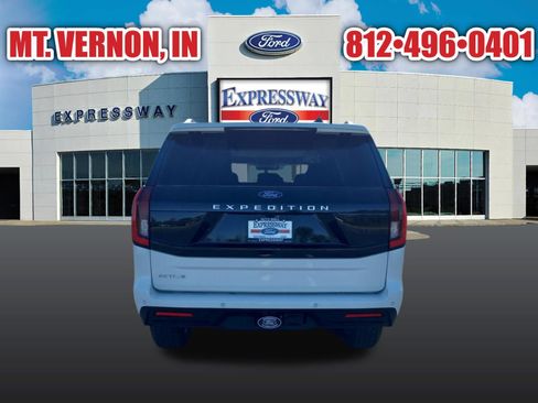 New 2025 Ford Expedition Active AWD/4WD image 7