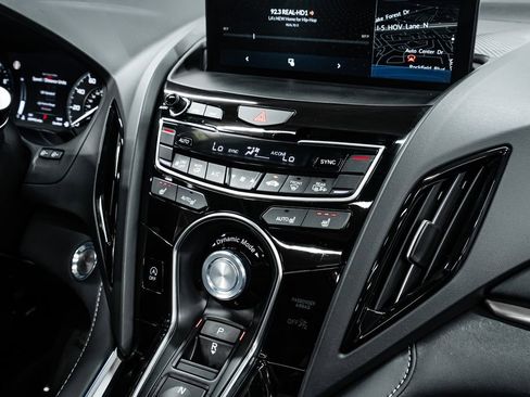 Used 2024 Acura RDX w/ Technology Package image 16