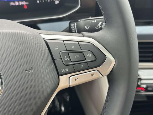 New 2026 Volkswagen Jetta SE FWD image 17