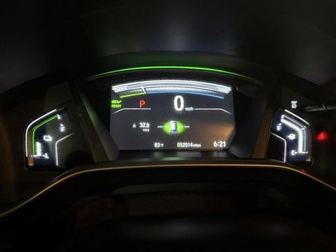 Used 2020 Honda CR-V Touring image 16