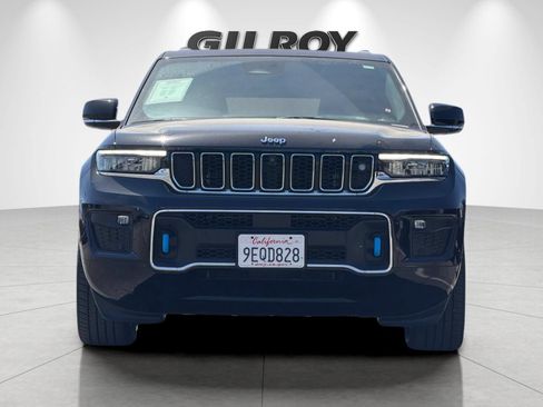 Used 2023 Jeep Grand Cherokee Overland w/ Advanced Protech Group III AWD/4WD image 9
