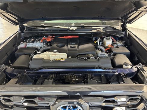 Used 2022 Toyota Tundra Platinum image 49