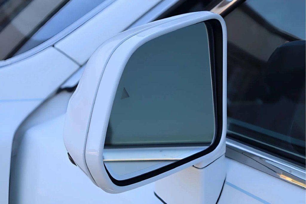 Certified 2019 Rolls-Royce Phantom Sedan RWD image 30